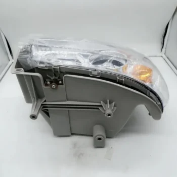 Sinotruk HOWO Light Truck Headlamp Wg9716720001 Factory Price