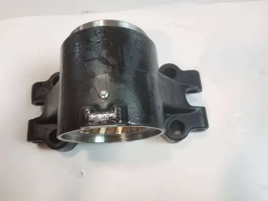 Japanese Truck Suspension Trunnion Seat 1-51385-091-2 Factory Price for I Suzu