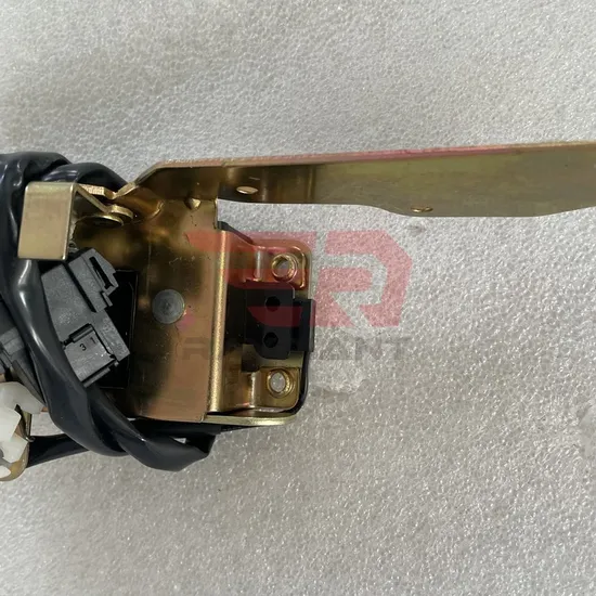 Shacman-Electric-Door-Lock-Right-Assembly-Dz14251340024-for-Shaanxi-Shacman-Delong-F2000-F3000-L3000-M3000-X3000-H3000-X5000-X6000-Truck-Cabin-Parts