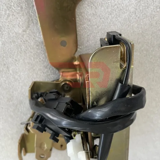 Shacman-Electric-Door-Lock-Right-Assembly-Dz14251340024-for-Shaanxi-Shacman-Delong-F2000-F3000-L3000-M3000-X3000-H3000-X5000-X6000-Truck-Cabin-Parts